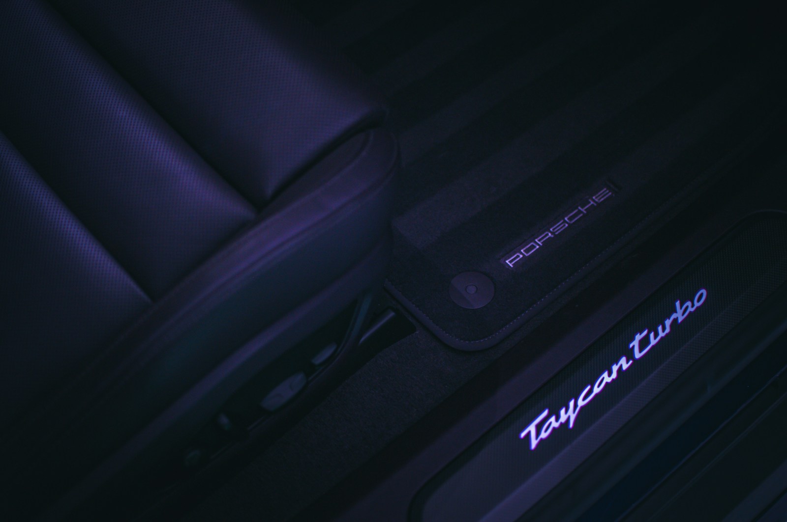 interior car cleaner