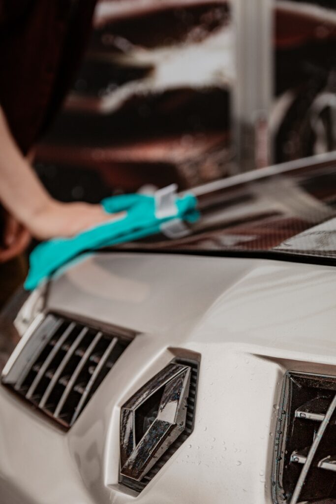 How Often Should You Wax Your Car for Optimal Shine and Protection? 5 gray Renault vehicle close-up photography